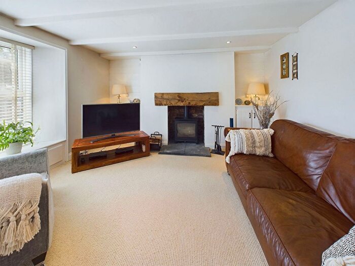 3 Bedroom End Of Terrace House For Sale In Church Street, Tywardreath, PL24