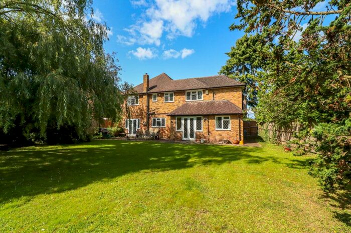 5 Bedroom Detached House To Rent In Copthall Lane, Chalfont St. Peter, Gerrards Cross, SL9