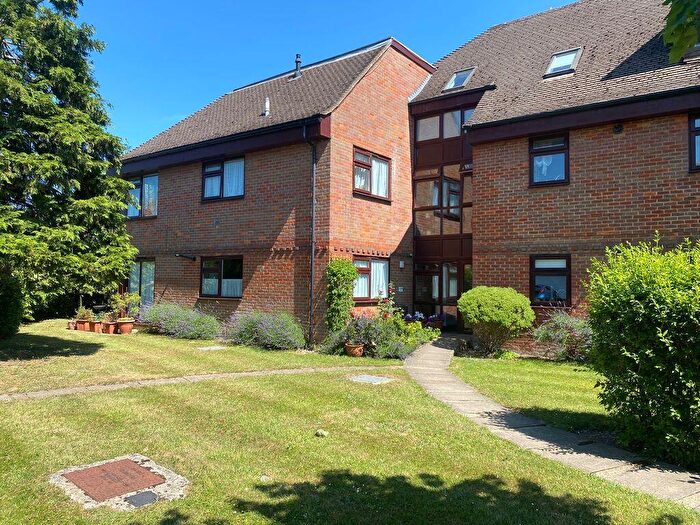 1 Bedroom Flat For Sale In Central Marlow, SL7