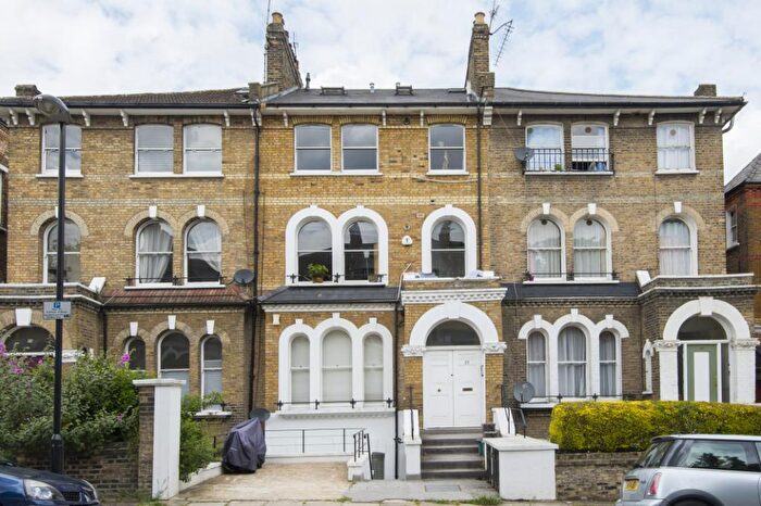 1 Bedroom Flat To Rent In Anson Road, Tufnell Park, London, N7