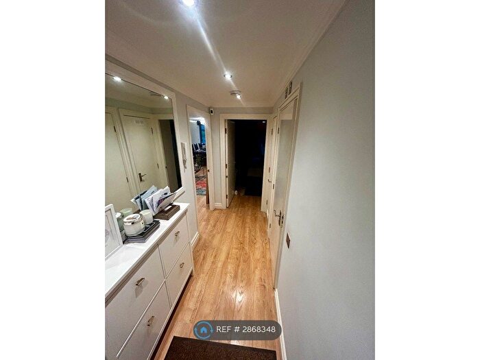 1 Bedroom Flat To Rent In Sheldon Square, London, W2