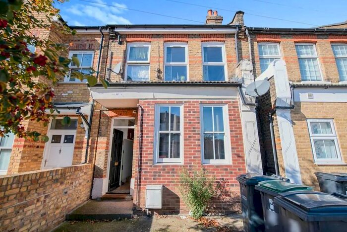 1 Bedroom Flat To Rent In Eldon Road, Wood Green, N22