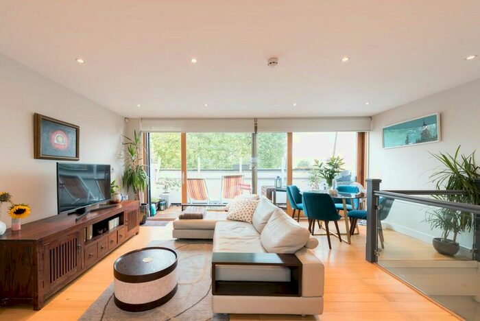 3 Bedroom Apartment To Rent In Englands Lane, NW3