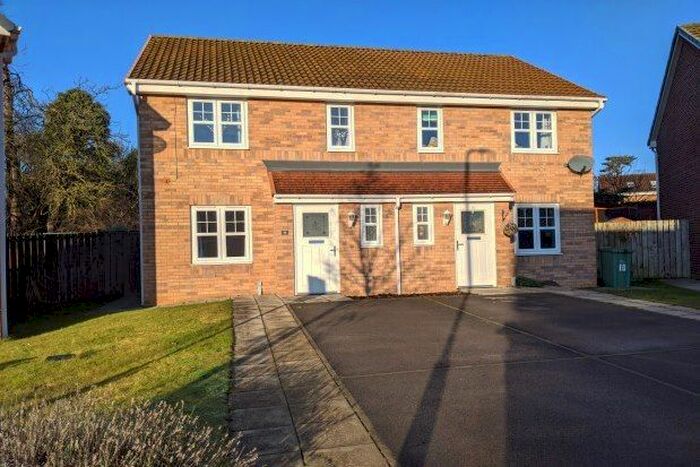 3 Bedroom Semi-Detached House To Rent In Babbage Gardens, Stockton-On-Tees, TS19