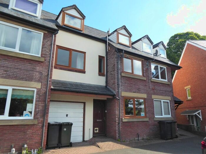 3 Bedroom Mews House To Rent In Stable Mews Station Road, Haltwhistle, NE49
