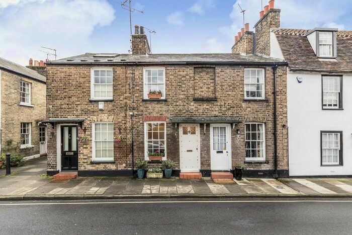 2 Bedroom Terraced House To Rent In Lancaster Cottages, Richmond, TW10
