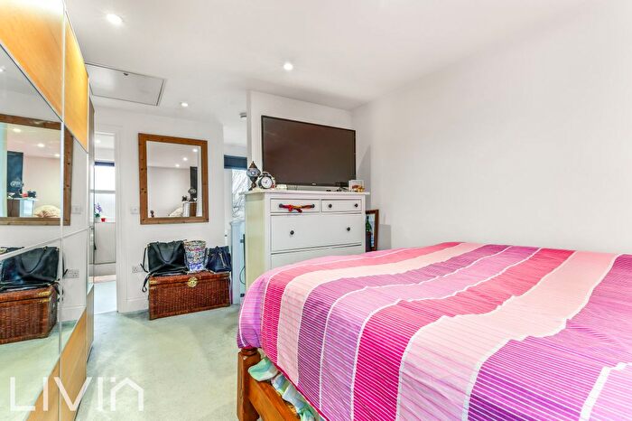 1 Bedroom Property To Rent In Lamberts Place, Croydon, Greater London, CR0