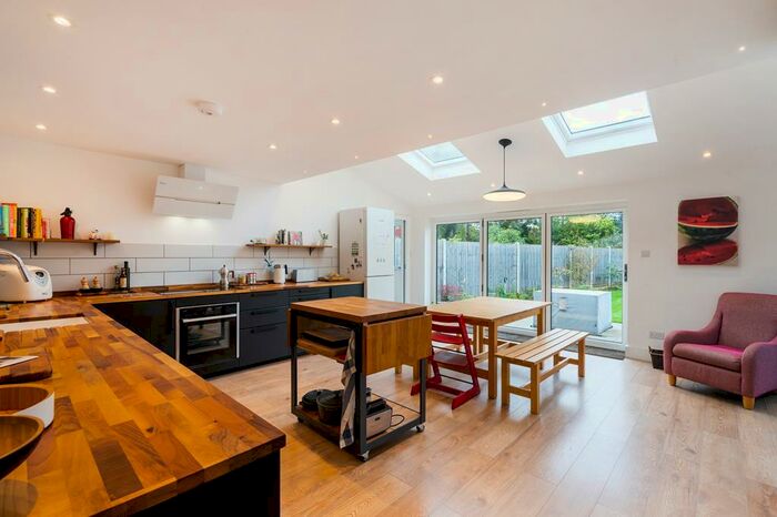 4 Bedroom Semi-Detached House To Rent In Northcote Crescent, West Horsley, KT24