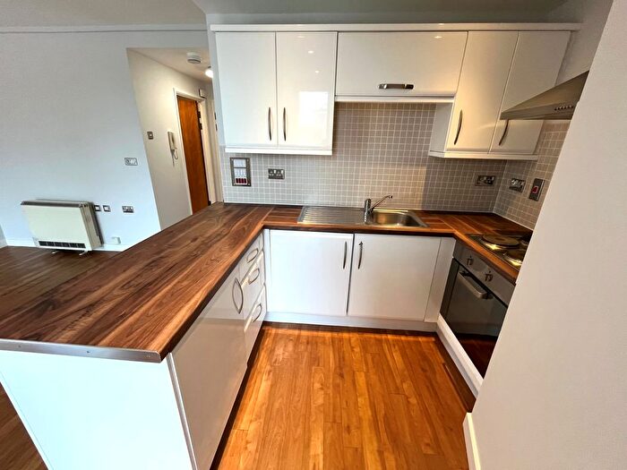 1 Bedroom Flat To Rent In Bolero Square, Nottingham, NG1