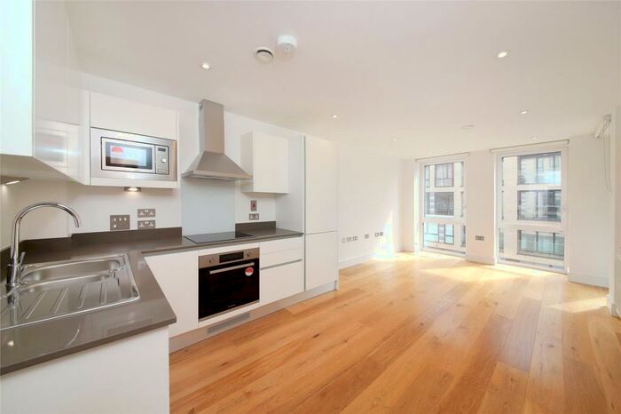 2 Bedroom Flat To Rent In Grove Place, London, SE9