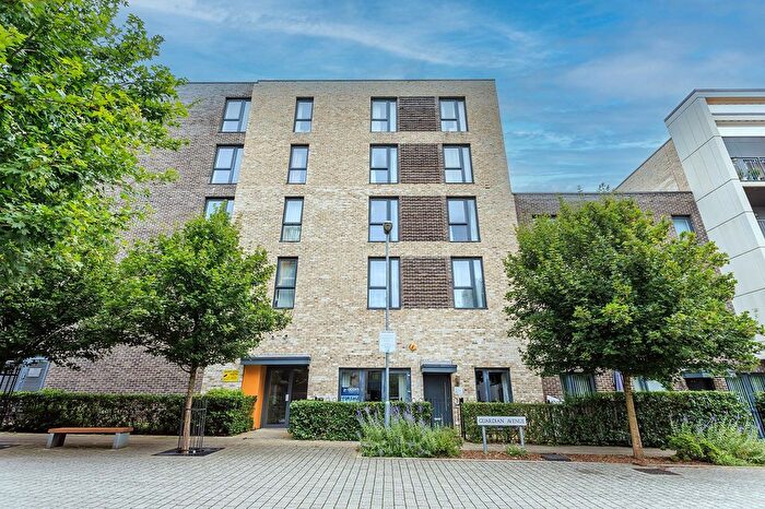 2 Bedroom Flat For Sale In Guardian Avenue, Colindale, NW9