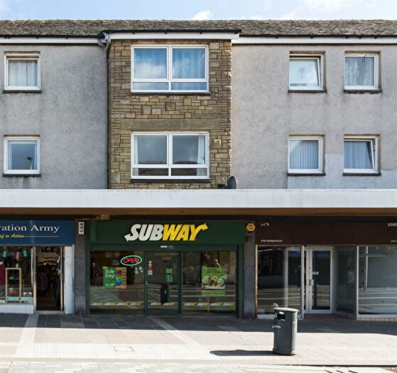 2 Bedroom Flat To Rent In B Cowgate, Kirkintilloch., G66