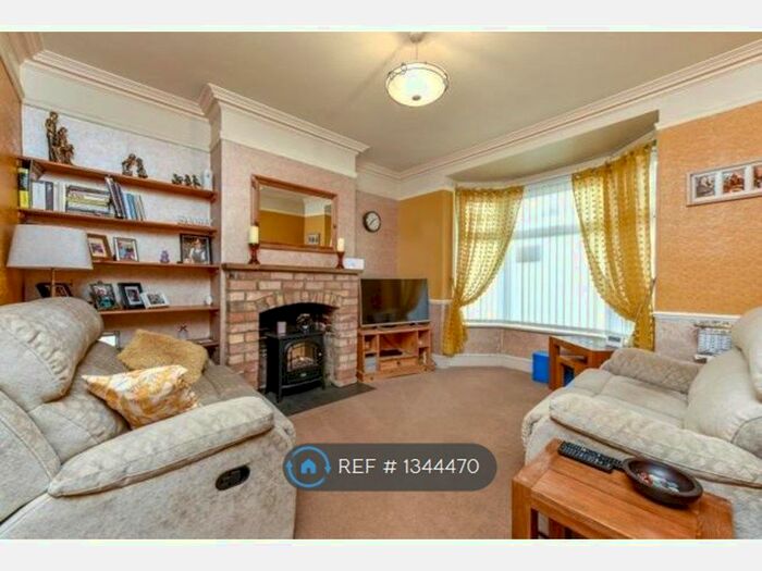 3 Bedroom Terraced House To Rent In Albert Road, Wellingborough, NN8