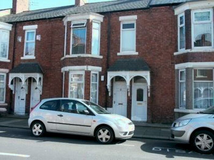 2 Bedroom Apartment To Rent In South Shields, NE33