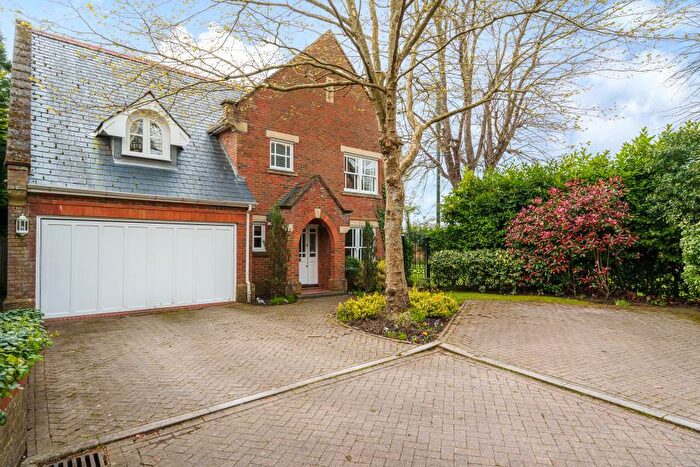 4 Bedroom Detached House To Rent In Upper Walk, Virginia Water, Surrey, GU25
