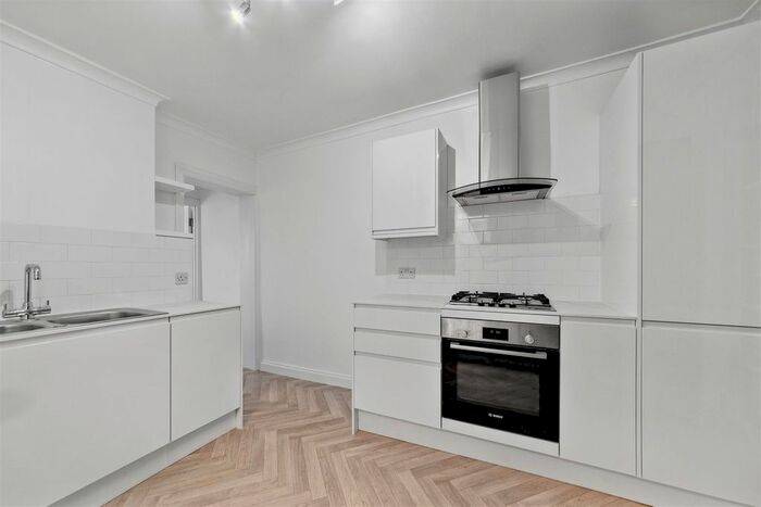 1 Bedroom Flat To Rent In Elliott Road, London, W4