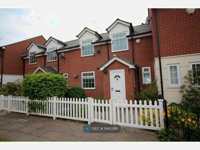2 Bedroom Semi-Detached House To Rent In Merchants Quay, Salford Quays, M50
