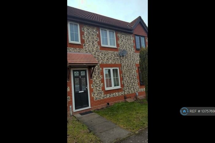 2 Bedroom Terraced House To Rent In Gilbert Road, Chafford Hundred, RM16