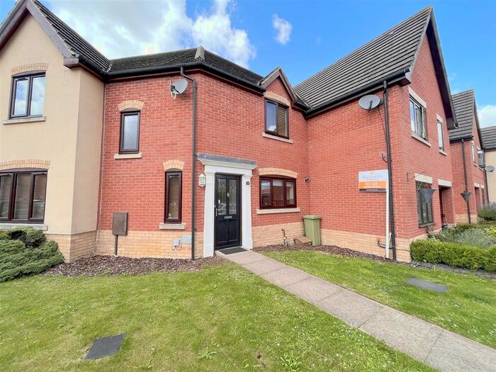 3 Bedroom Terraced House To Rent In Babylon Grove, Westcroft, Milton Keynes, MK4