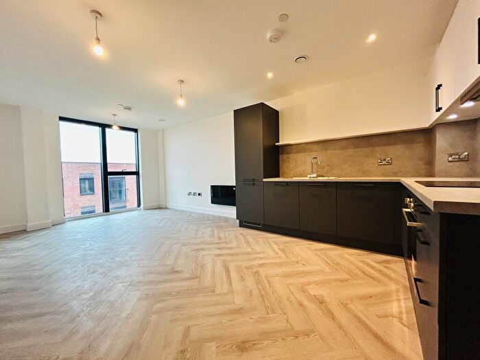 2 Bedroom Apartment To Rent In Castleward Boulevard, Derby, DE1