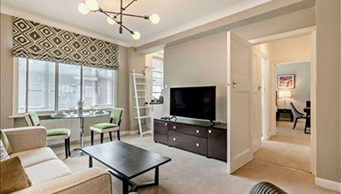 1 Bedroom Flat To Rent In Hill Street, London, W1J