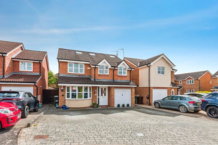 5 Bedroom Detached House For Sale In Gibson Close, Abingdon, OX14