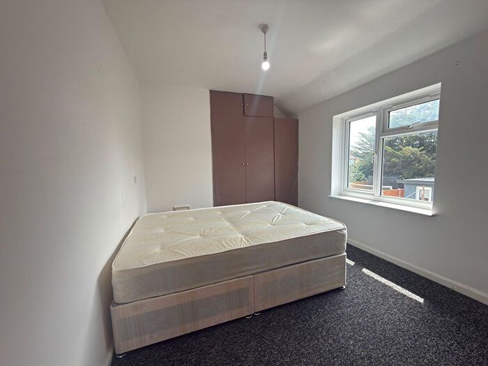 1 Bedroom Flat To Rent In Dagenham, RM8