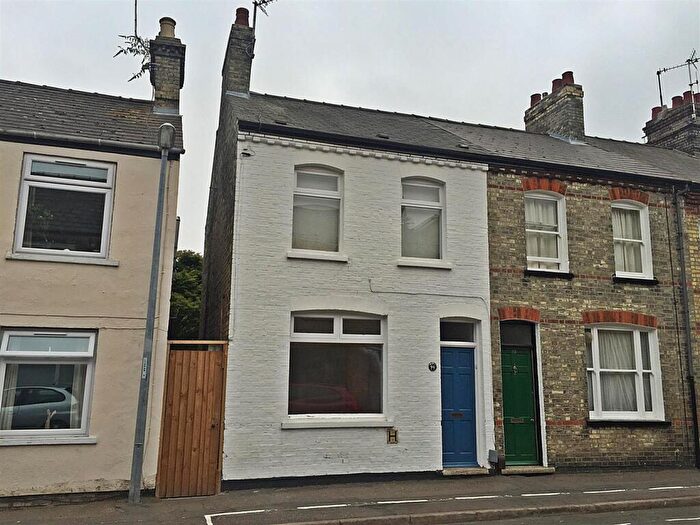 2 Bedroom End Of Terrace House For Sale In Catharine Street, Cambridge, CB1