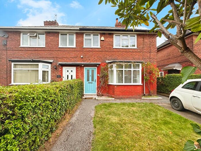 3 Bedroom Semi-Detached House To Rent In Ashford Road, Withington, Manchester, M20