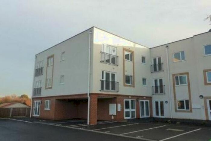 1 Bedroom Flat To Rent In Lichfield Road, Willenhall, WV12