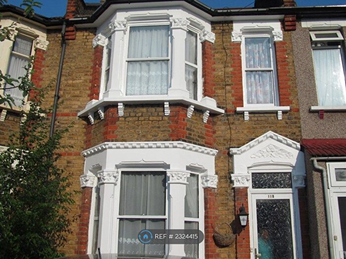 3 Bedroom Terraced House To Rent In Westwood Road, Ilford, IG3