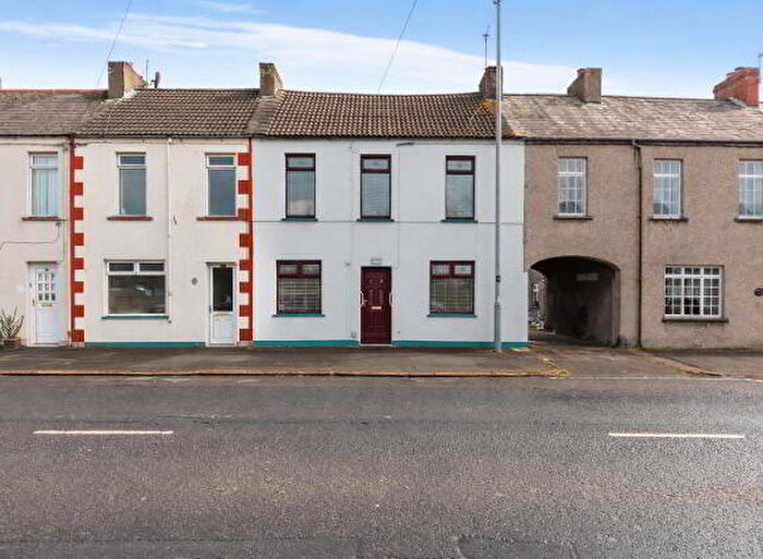 3 Bedroom Mid Terraced House For Sale In William Street, Newtownards, BT23