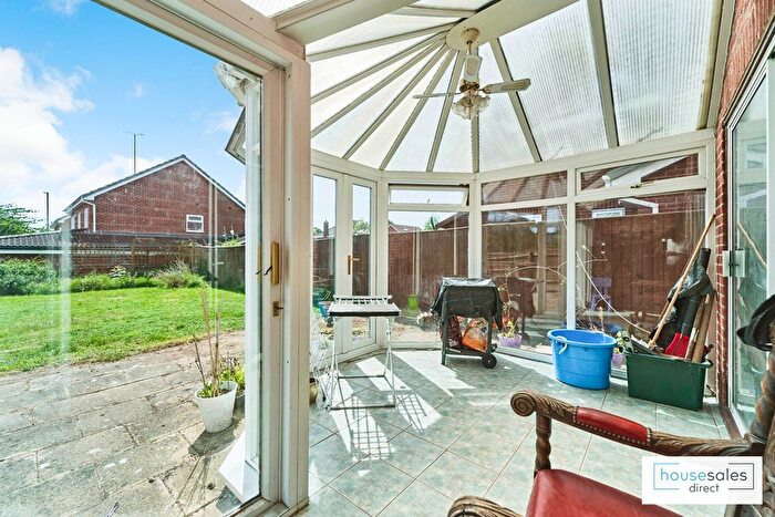 5 Bedroom Detached House For Sale In Keble Grove, Walsall, WS1
