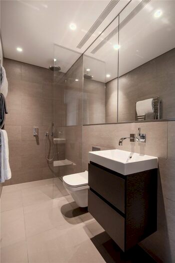 2 Bedroom Flat For Sale In Principal Tower, Principal Place, Worship Street, EC2A