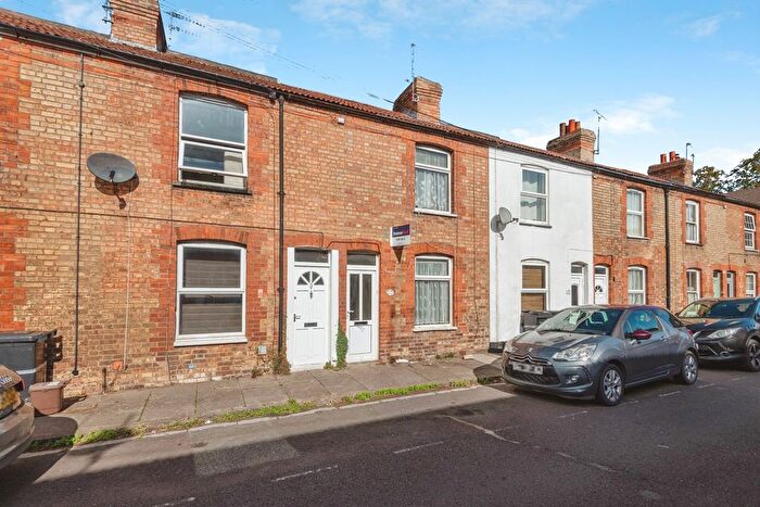 2 Bedroom Terraced House For Sale In Gloucester Street, Taunton, Somerset, TA1