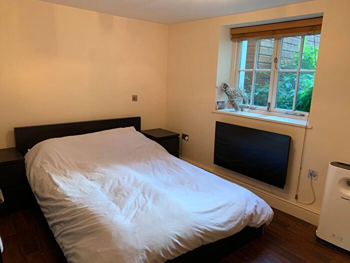 1 Bedroom Flat To Rent In Walton Street Jericho Oxford, OX1