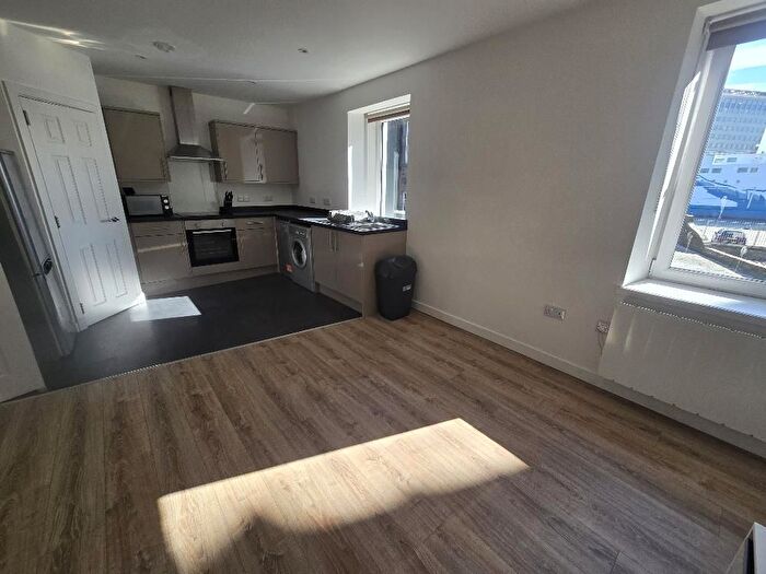 1 Bedroom Flat To Rent In Eagle House, Shore Lane, Aberdeen, AB11