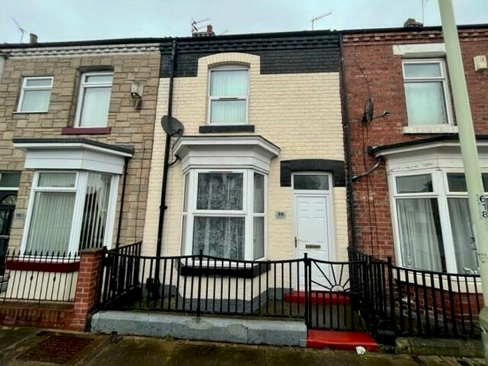 2 Bedroom Terraced House To Rent In Westmoreland Street/ Harrogate Hill - Darlington, DL3