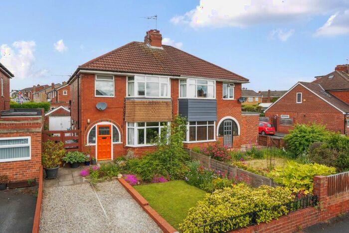 3 Bedroom House For Sale In Calcaria Road, Tadcaster, North Yorkshire, LS24