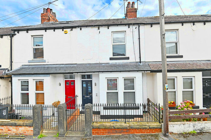 2 Bedroom Terraced House To Rent In Grey Street, Harrogate, HG2