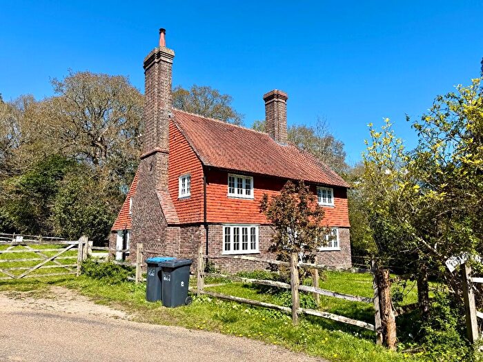 3 Bedroom Detached House To Rent In East Park Farmhouse, RH17