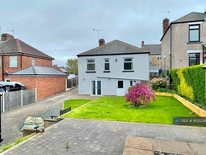 3 Bedroom Bungalow To Rent In Seagrave Road, Sheffield, S12