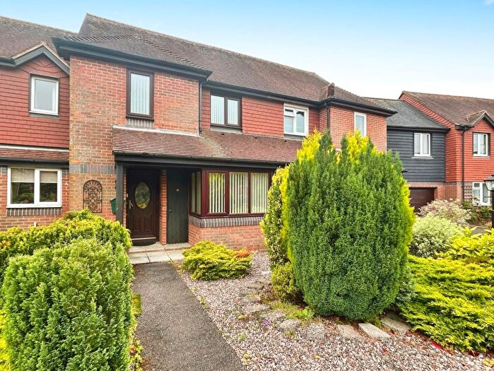 2 Bedroom Terraced House For Sale In Woodbury Lane, Tenterden, TN30