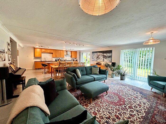 5 Bedroom Detached House For Sale In Holfen Close, Martlesham, Woodbridge, IP12