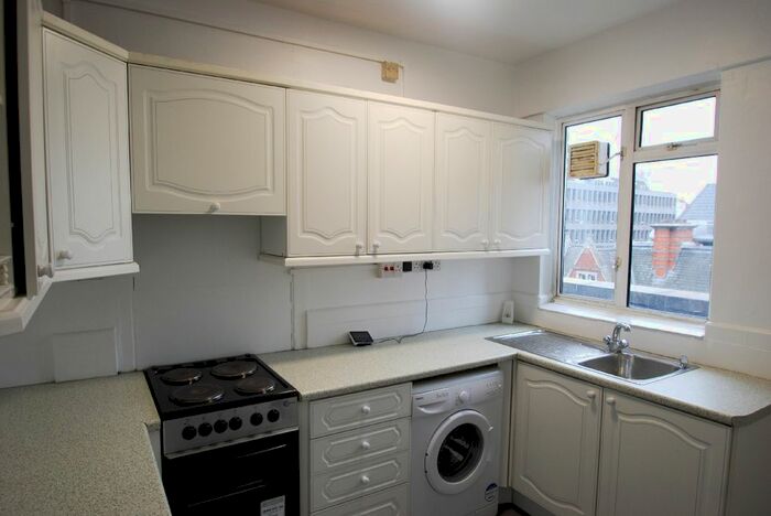 2 Bedroom Flat To Rent In Euston Road, London, NW1