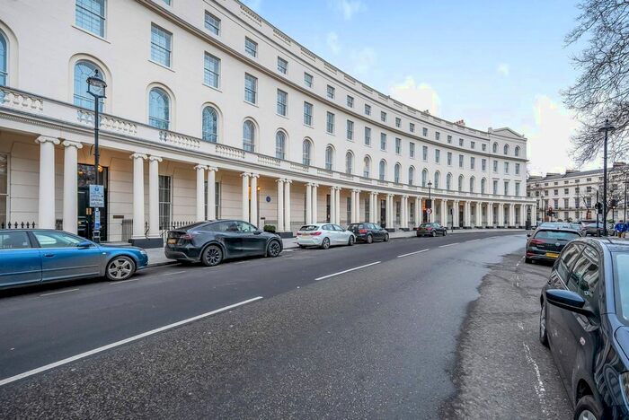 1 Bedroom Flat To Rent In Park Crescent, Marylebone, London, W1B