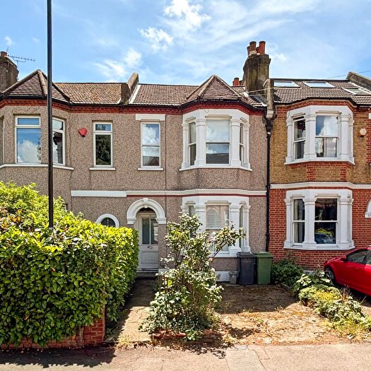 4 Bedroom Terraced House For Sale In Vancouver Road, London, SE23