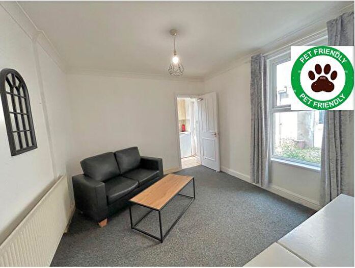 1 Bedroom Apartment To Rent In Glynrhondda Street, Cardiff (City), CF24