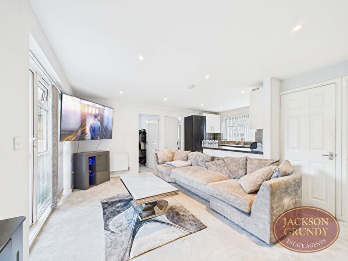 2 Bedroom Flat For Sale In Portland Place, Abington, NN1