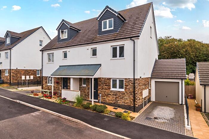 4 Bedroom Semi Detached House For Sale In Cricket Field Crescent, Hayle, Cornwall, TR27